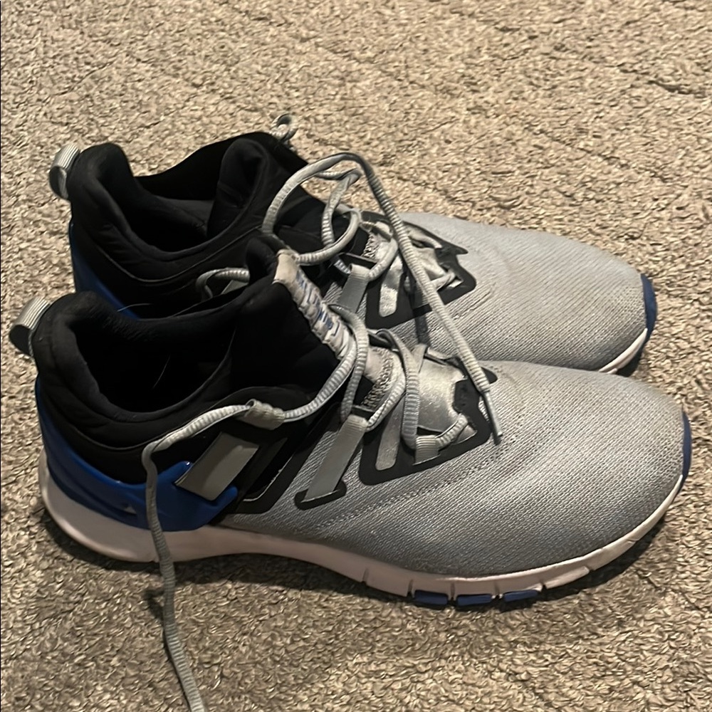 Nike Gray and Black Athletic Shoes with Cushioned Midsole - Picture 1 of 8
